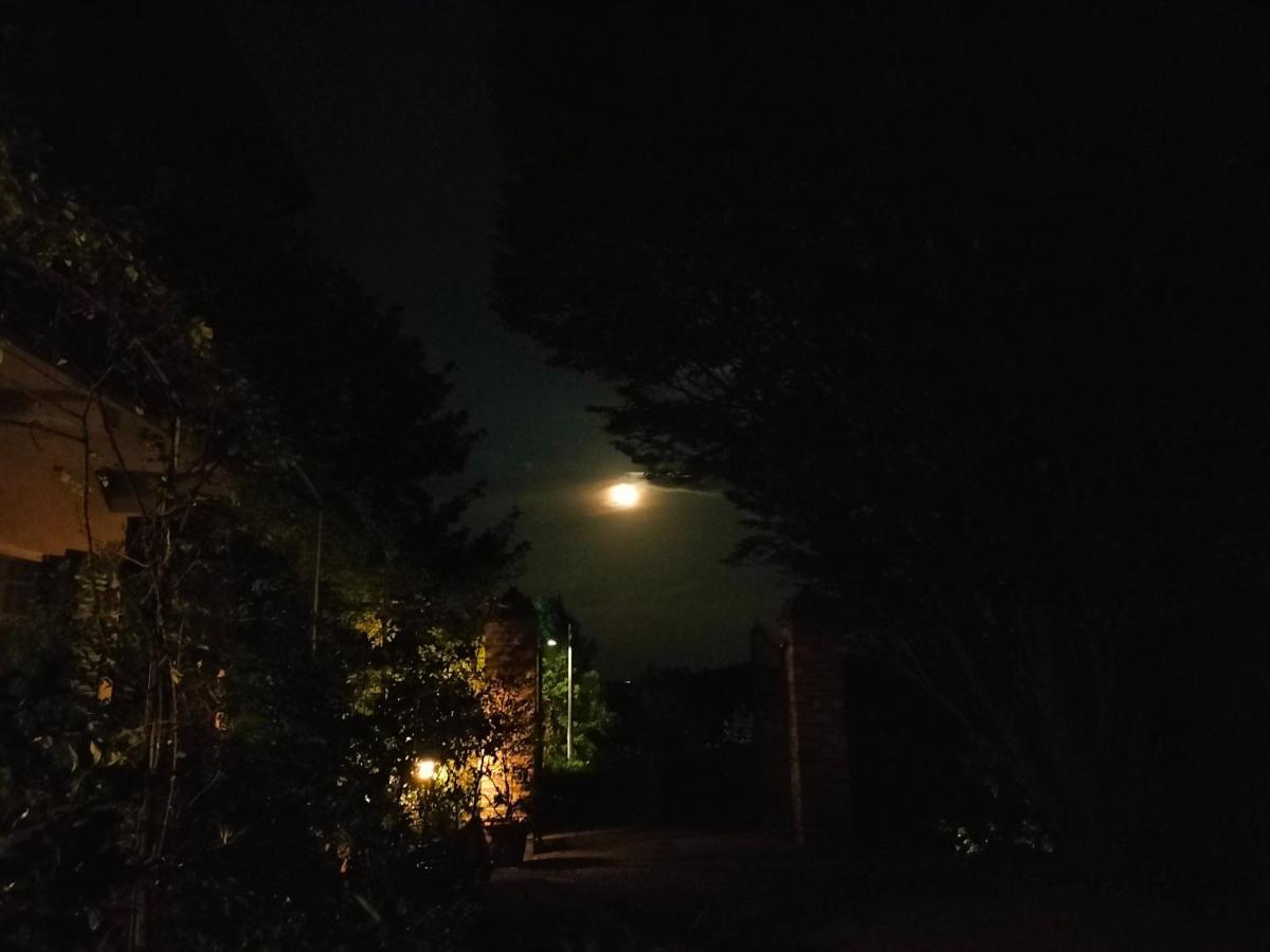 Sotto La Luna Bruna B&B Кокконато Экстерьер фото