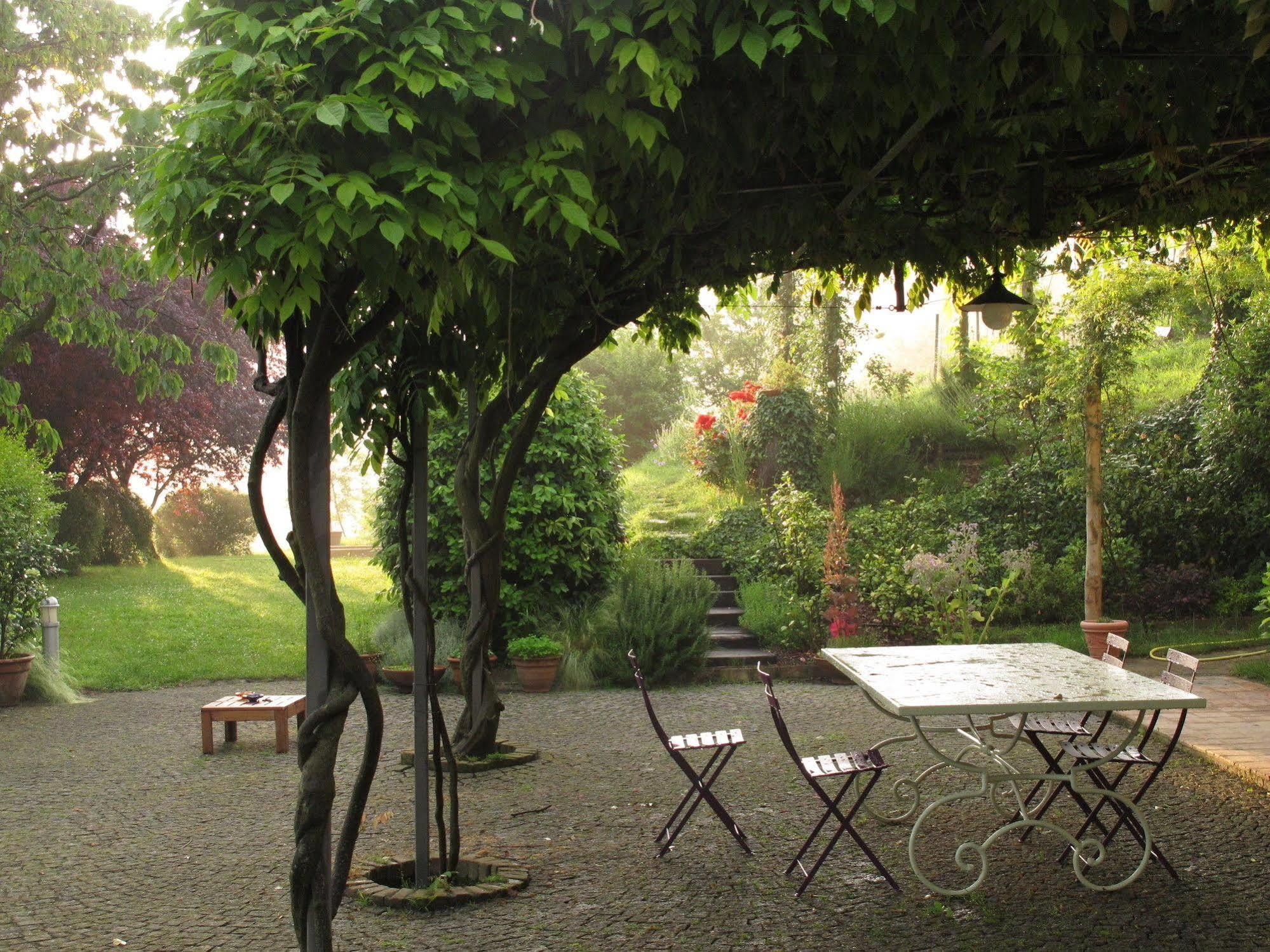 Sotto La Luna Bruna B&B Кокконато Экстерьер фото