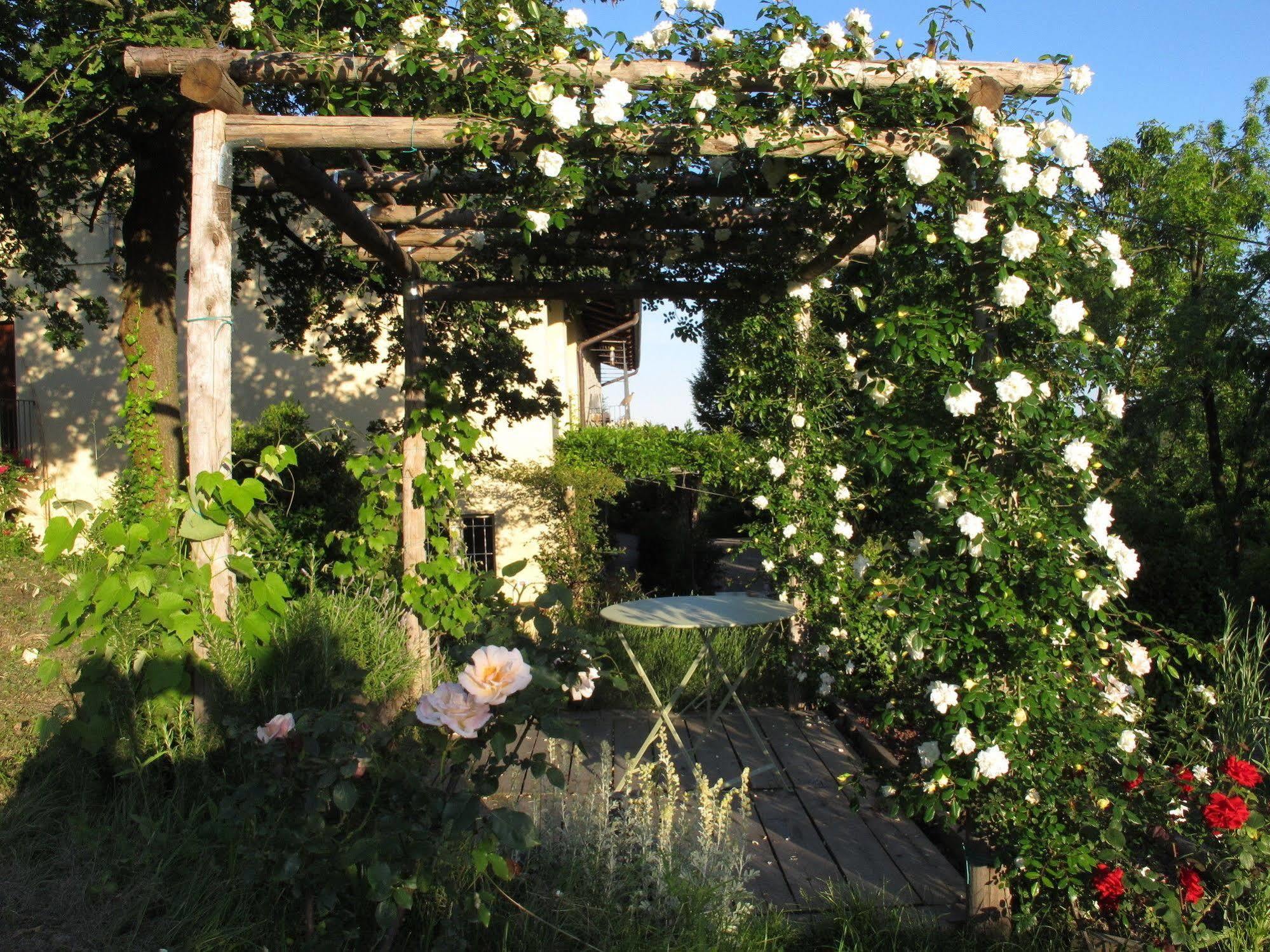 Sotto La Luna Bruna B&B Кокконато Экстерьер фото