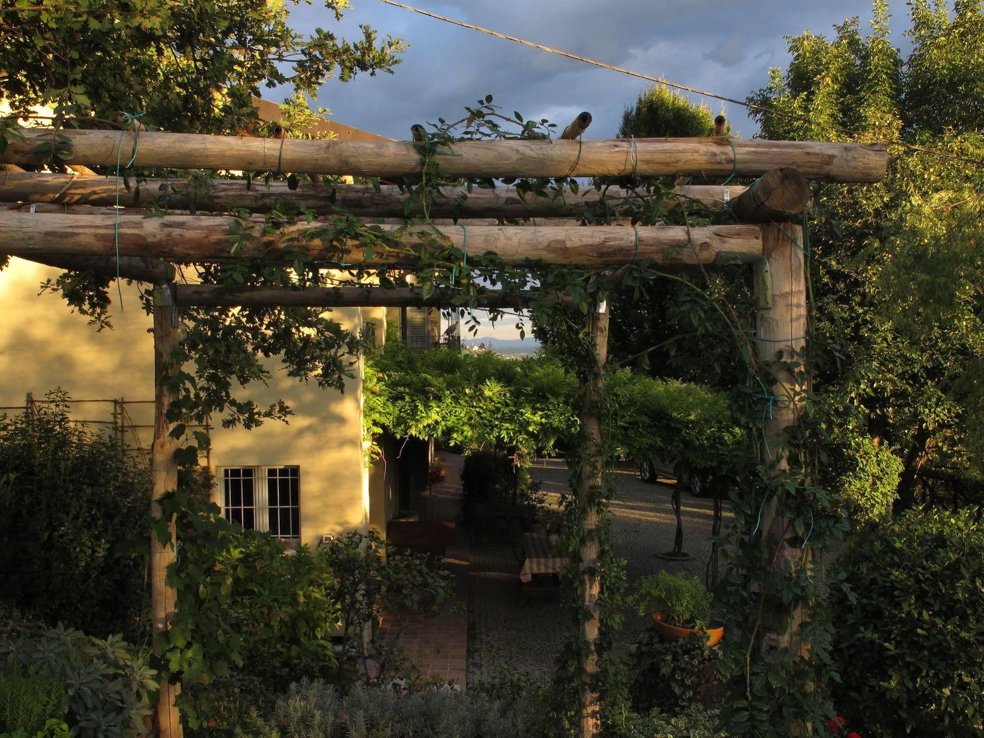 Sotto La Luna Bruna B&B Кокконато Экстерьер фото
